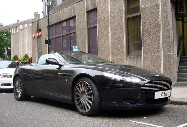 Aston Martin DB9 Volante