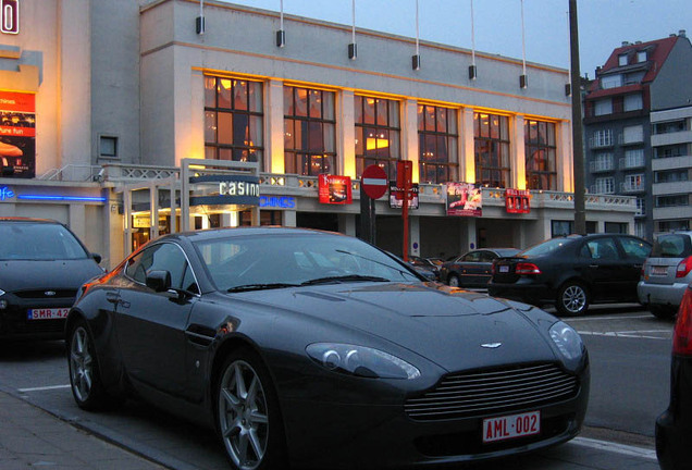 Aston Martin V8 Vantage