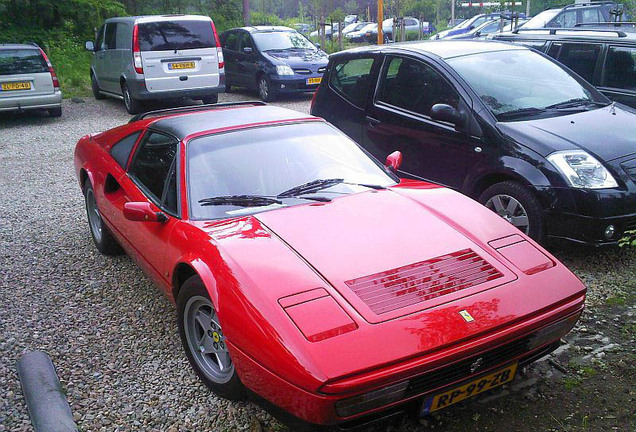 Ferrari 328 GTS