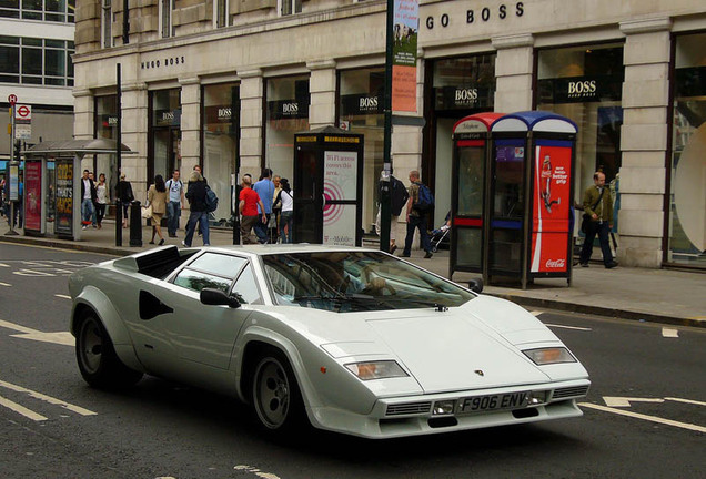 Lamborghini Countach 5000 Quattrovalvole