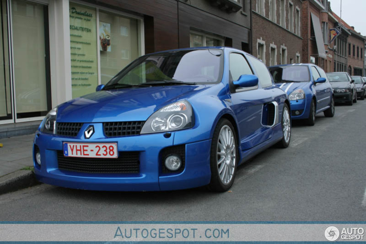 Renault Clio V6 Phase II