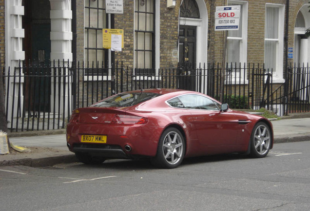 Aston Martin V8 Vantage