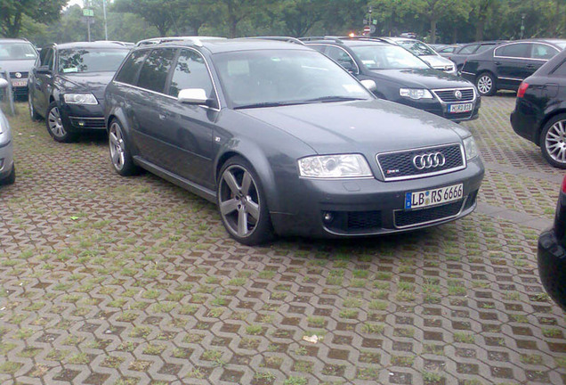 Audi RS6 Avant C5