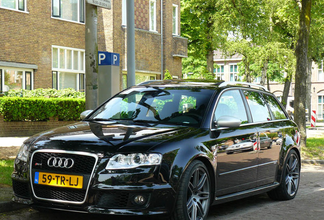 Audi RS4 Avant B7