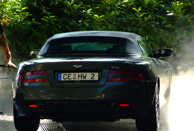 Aston Martin DB9 Volante