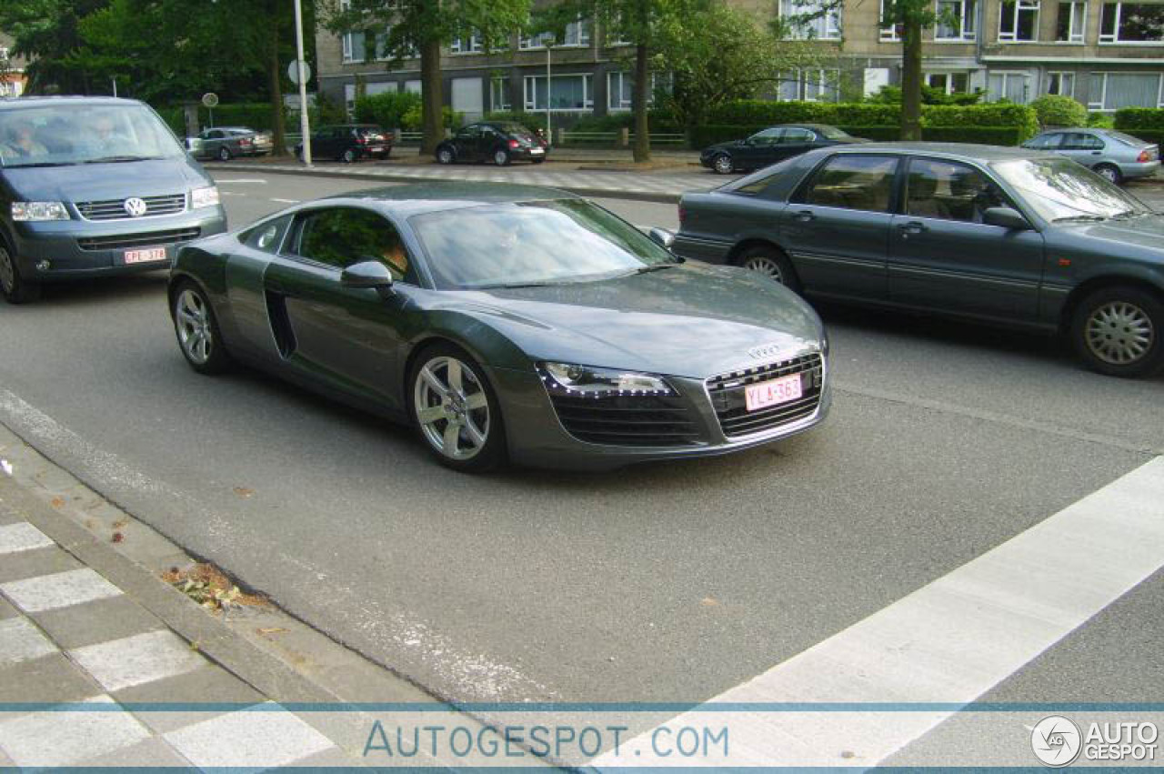 Audi R8