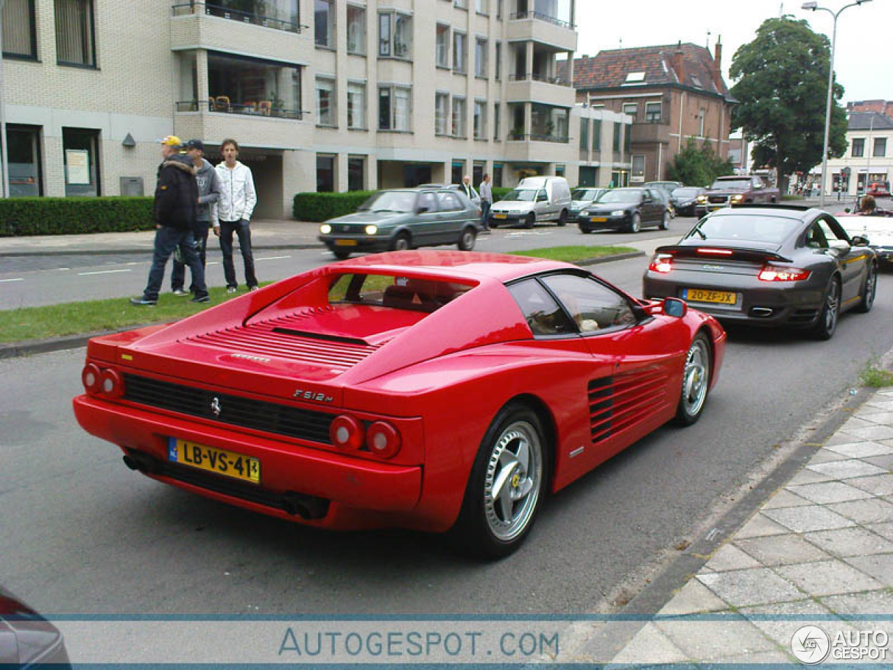 Ferrari F512M