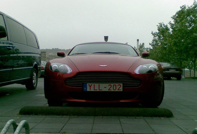 Aston Martin V8 Vantage Roadster