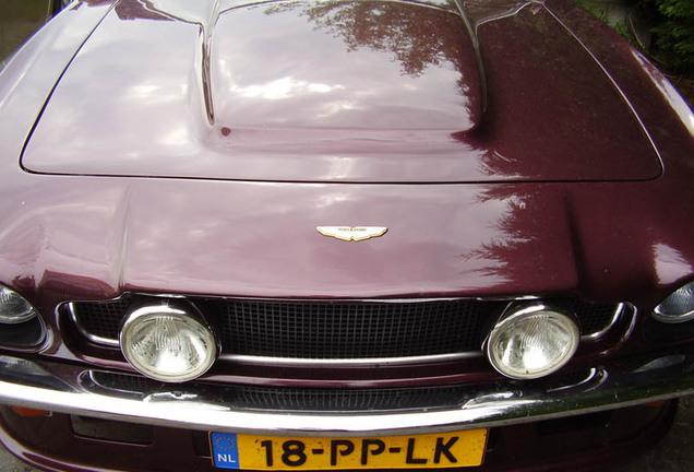 Aston Martin V8 Volante 1978-1990