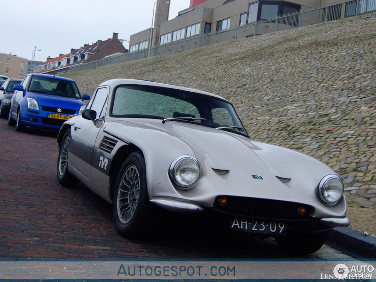 TVR Vixen S2