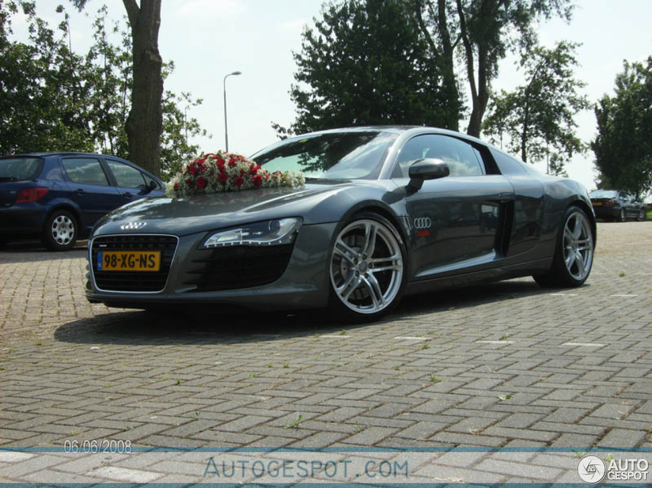 Audi R8