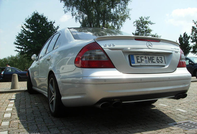 Mercedes-Benz E 63 AMG