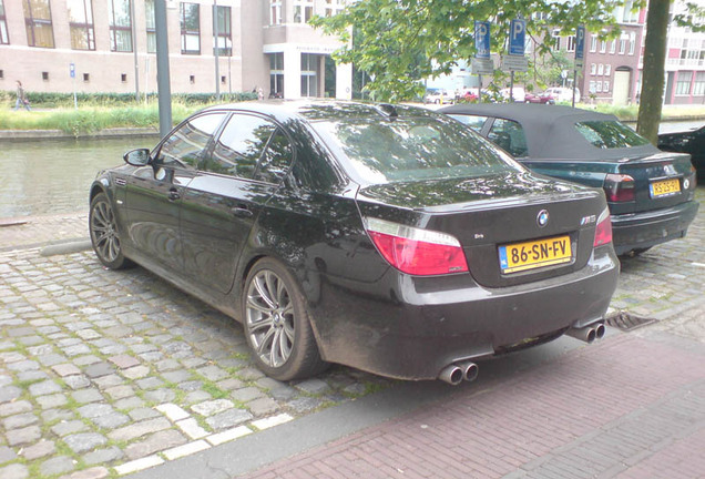 BMW M5 E60 2005