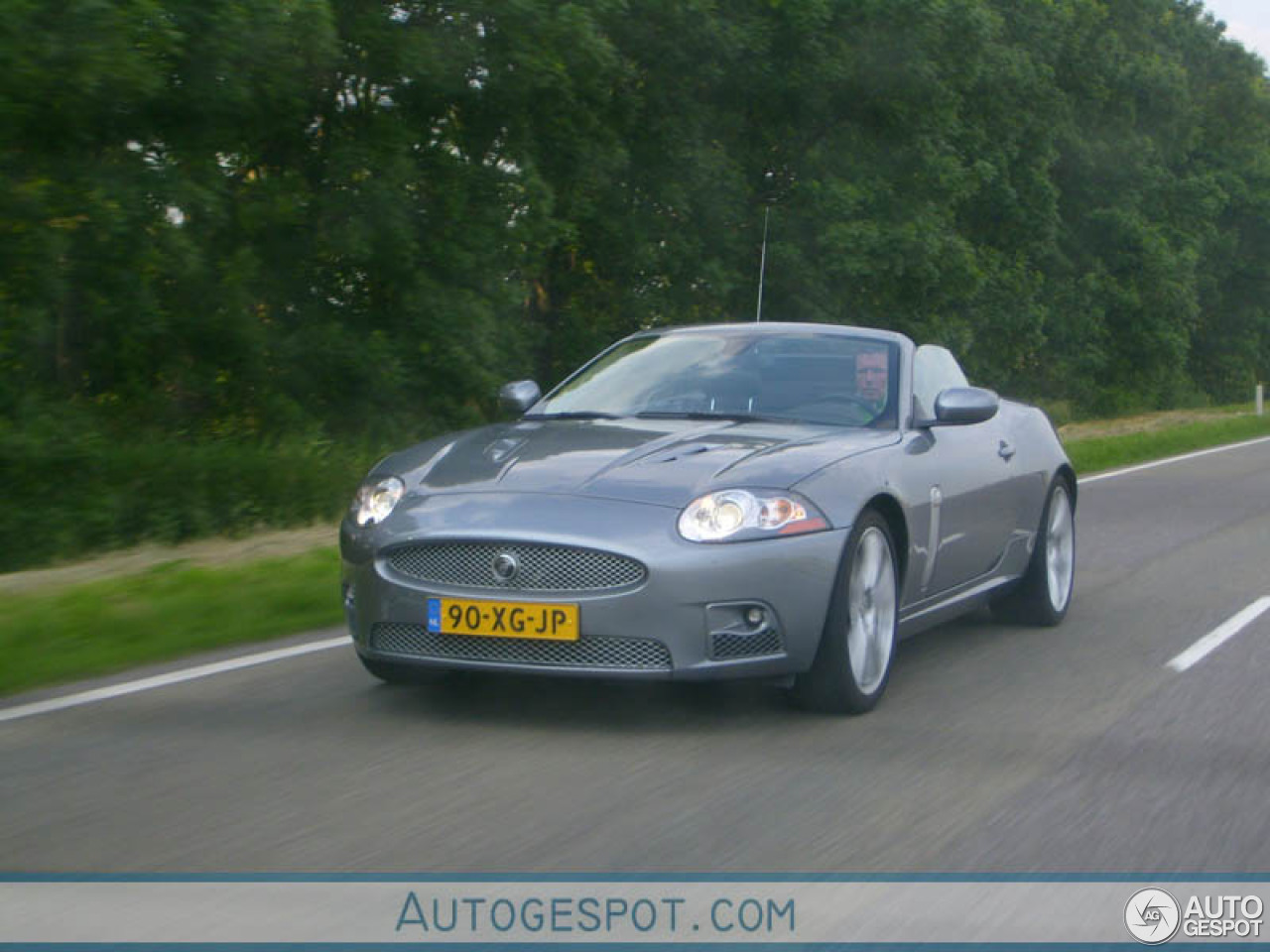 Jaguar XKR Convertible 2006