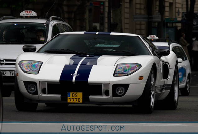 Ford GT