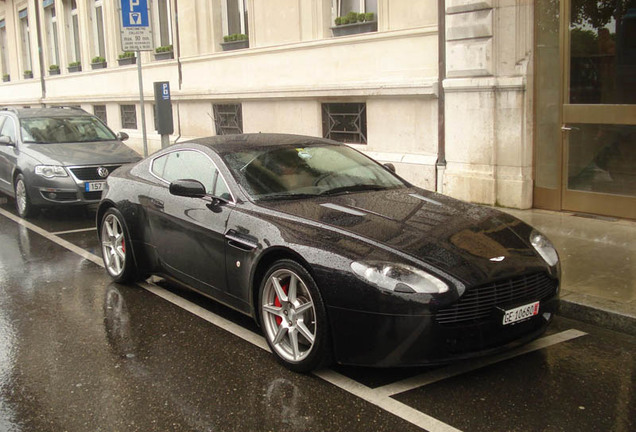 Aston Martin V8 Vantage