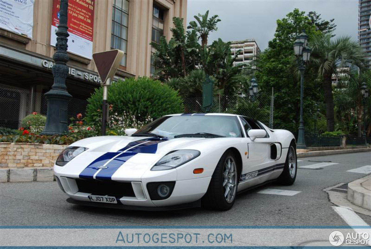 Ford GT