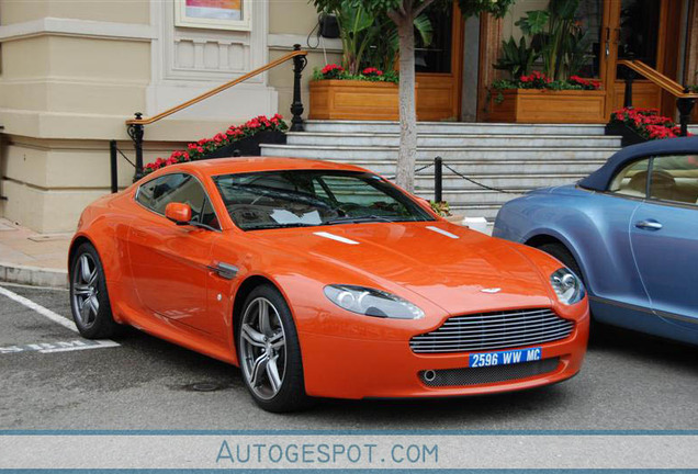 Aston Martin V8 Vantage N400