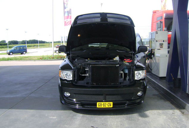 Dodge RAM SRT-10 Quad-Cab