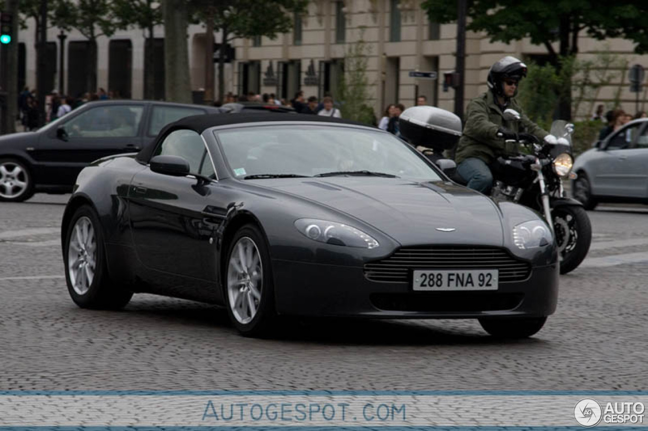 Aston Martin V8 Vantage Roadster