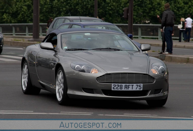 Aston Martin DB9 Volante