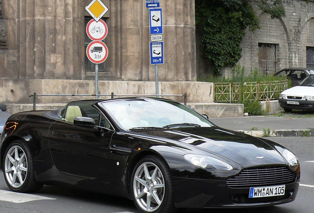 Aston Martin V8 Vantage Roadster