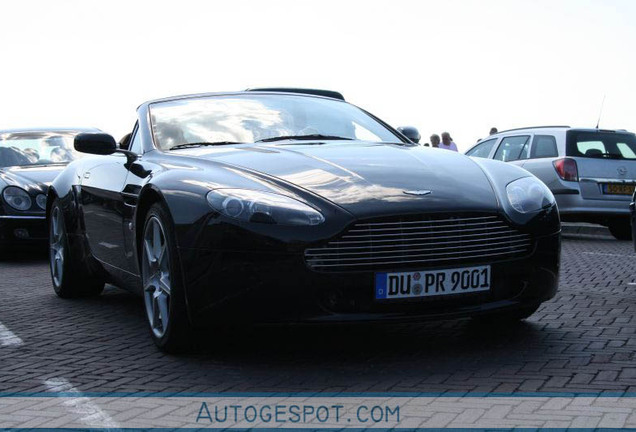 Aston Martin V8 Vantage Roadster