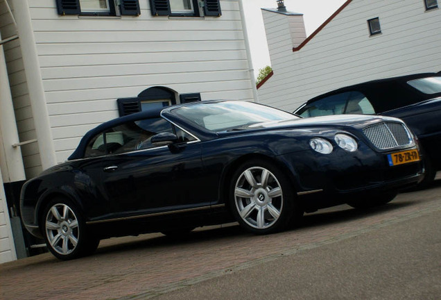 Bentley Continental GTC