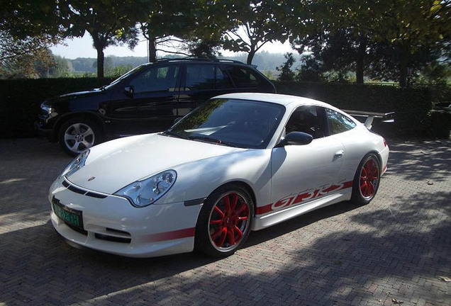 Porsche 996 GT3 RS