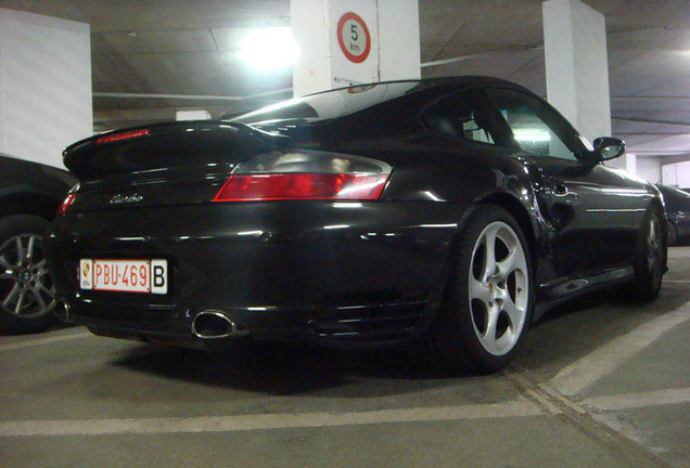 Porsche 996 Turbo