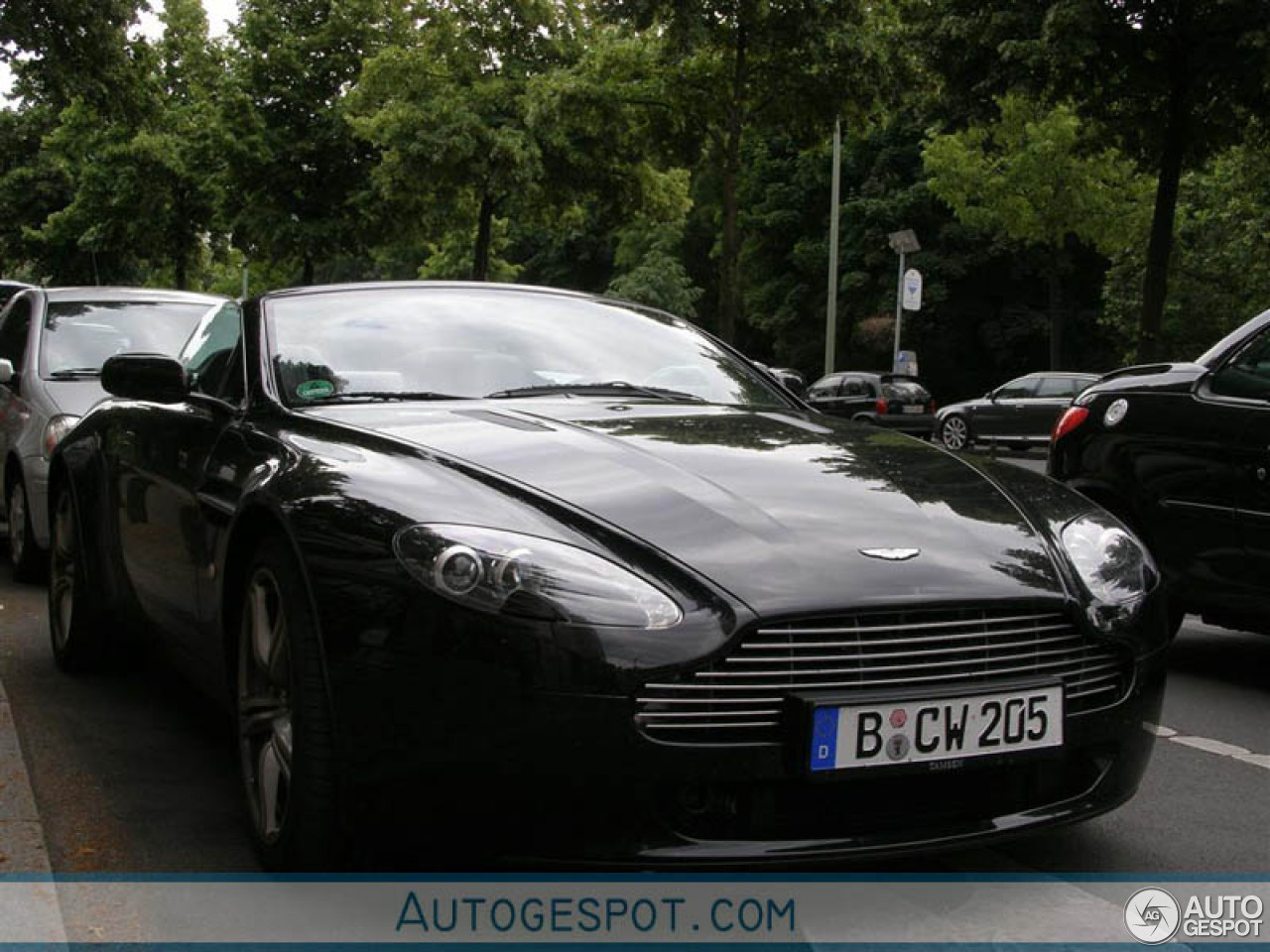 Aston Martin V8 Vantage Roadster