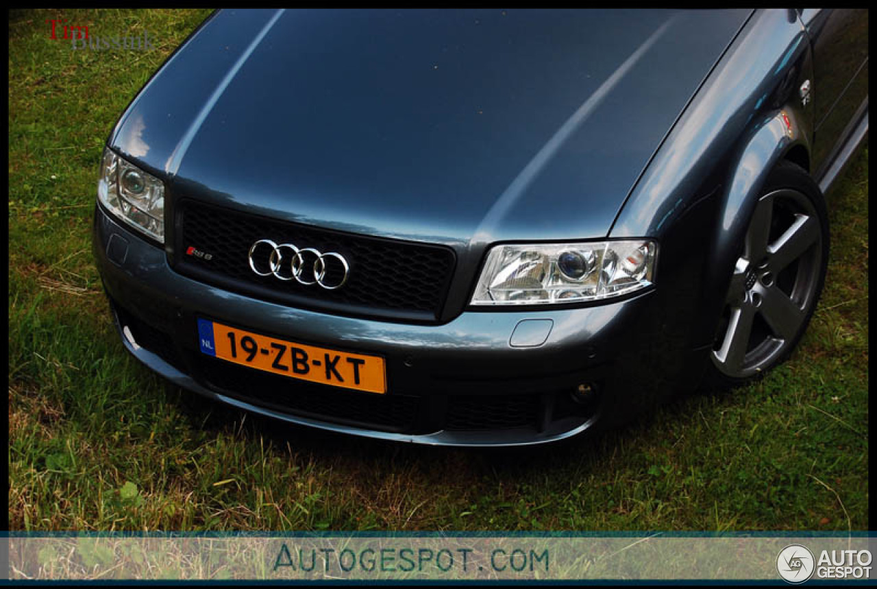 Audi RS6 Avant C5