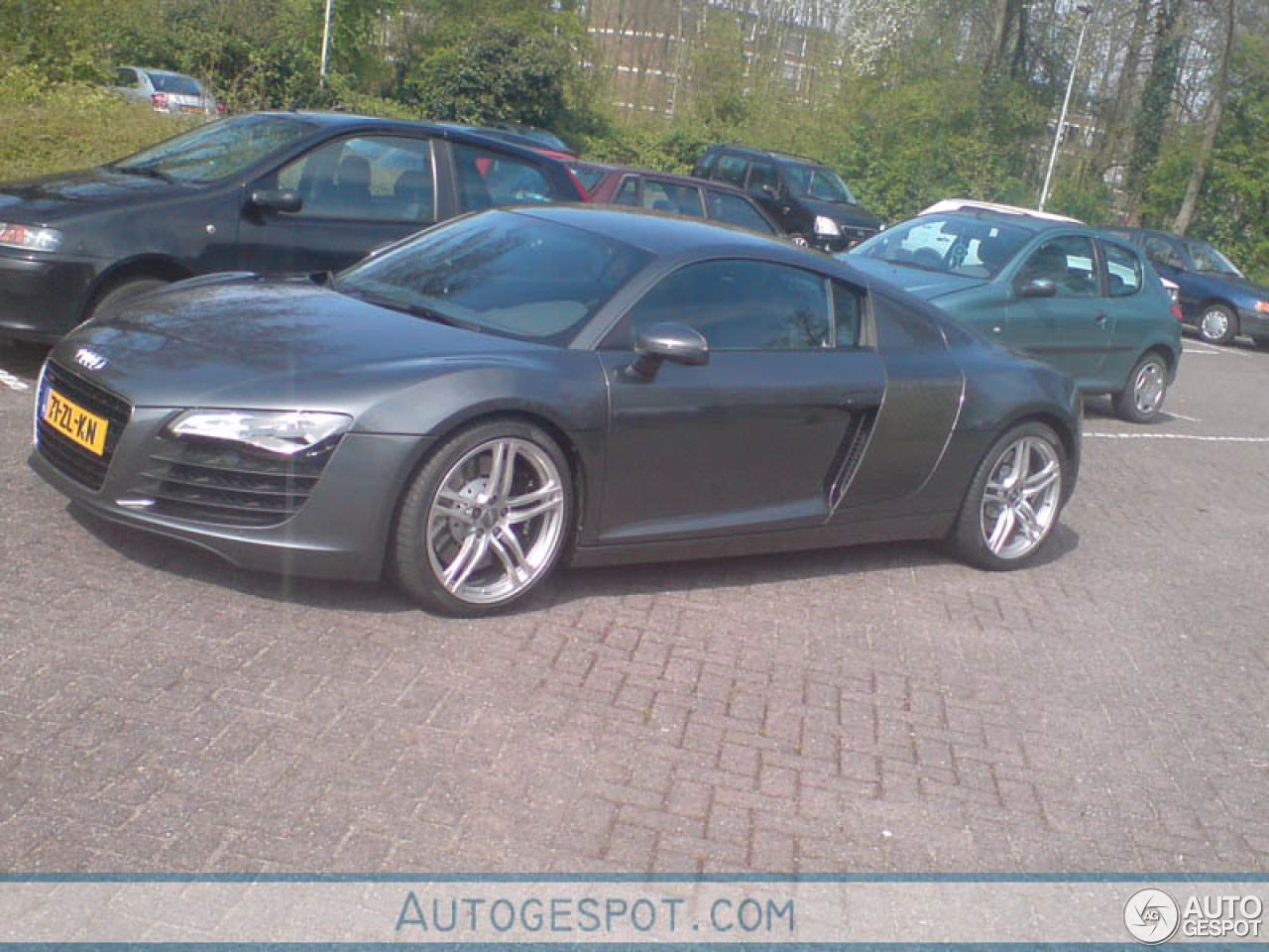 Audi R8