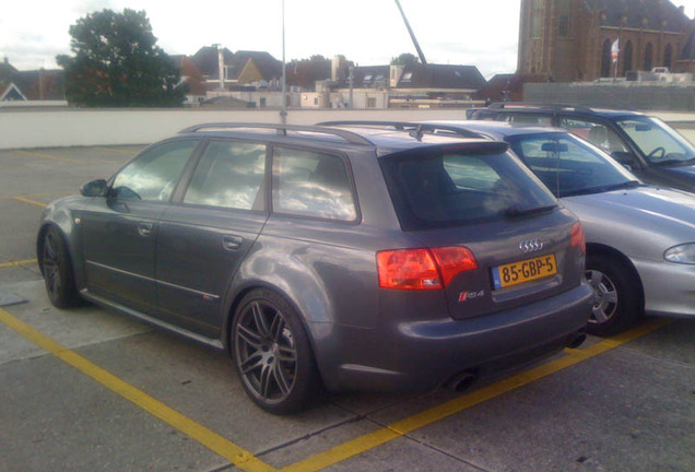 Audi RS4 Avant B7