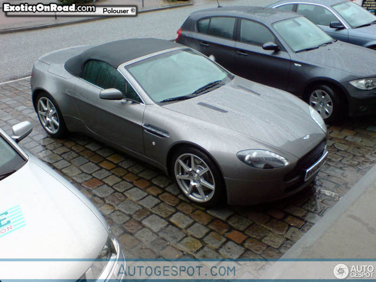 Aston Martin V8 Vantage Roadster