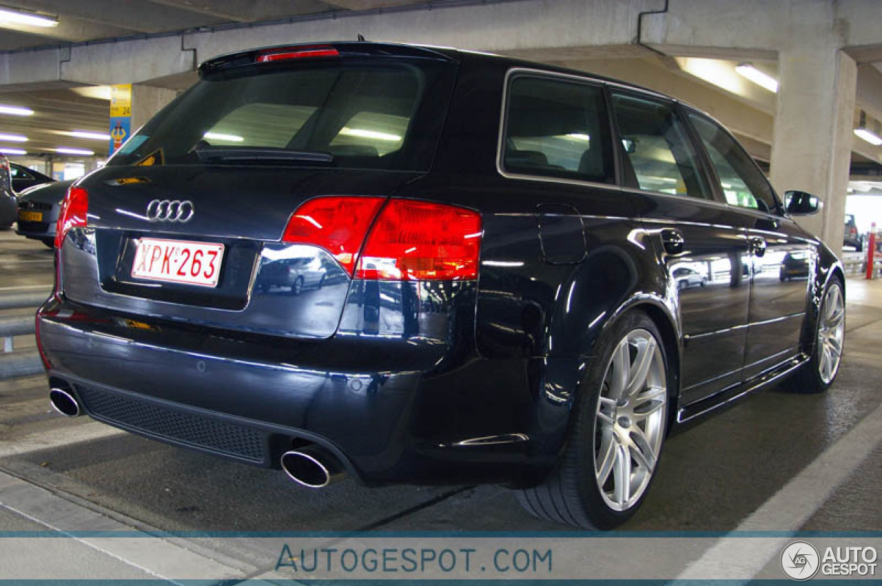 Audi RS4 Avant B7