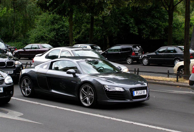 Audi R8