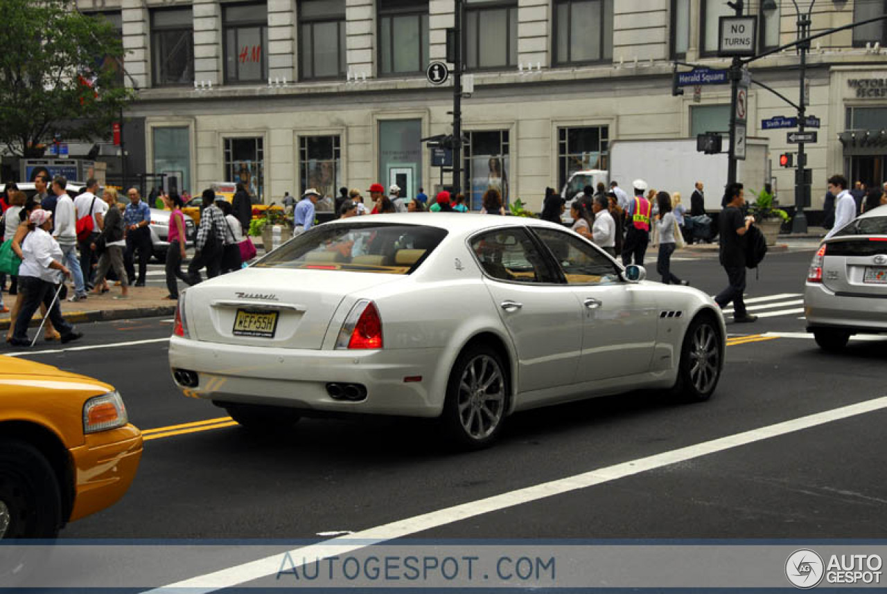 Maserati Quattroporte