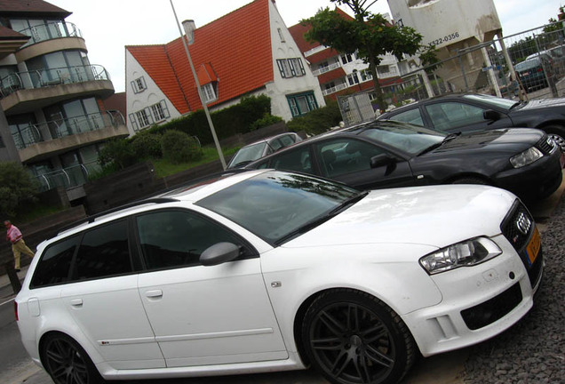 Audi RS4 Avant B7