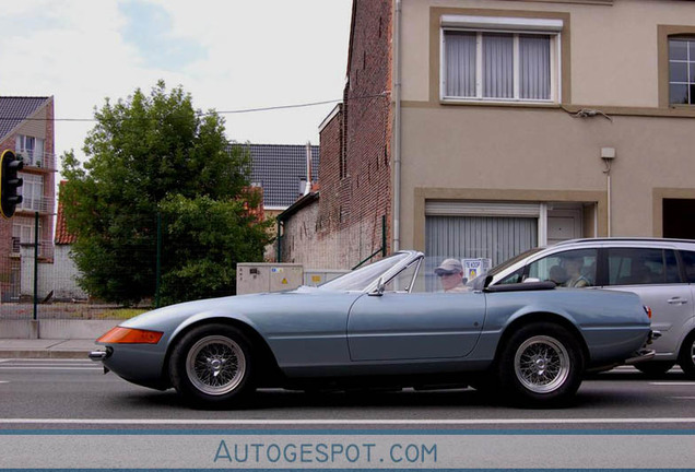 Ferrari 365 GTS/4 Daytona