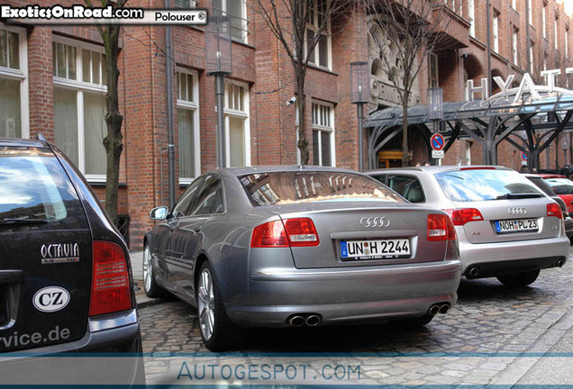 Audi S8 D3