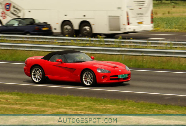 Dodge Viper SRT-10 Roadster 2003