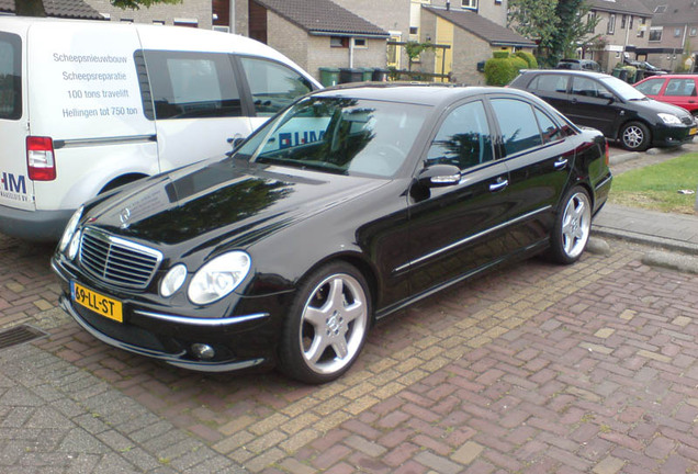 Mercedes-Benz E 55 AMG