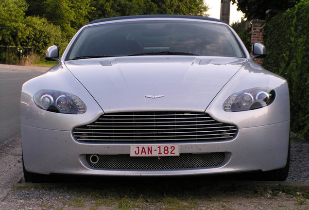 Aston Martin V8 Vantage N400 Roadster