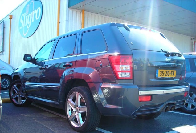 Jeep Grand Cherokee SRT-8 2005