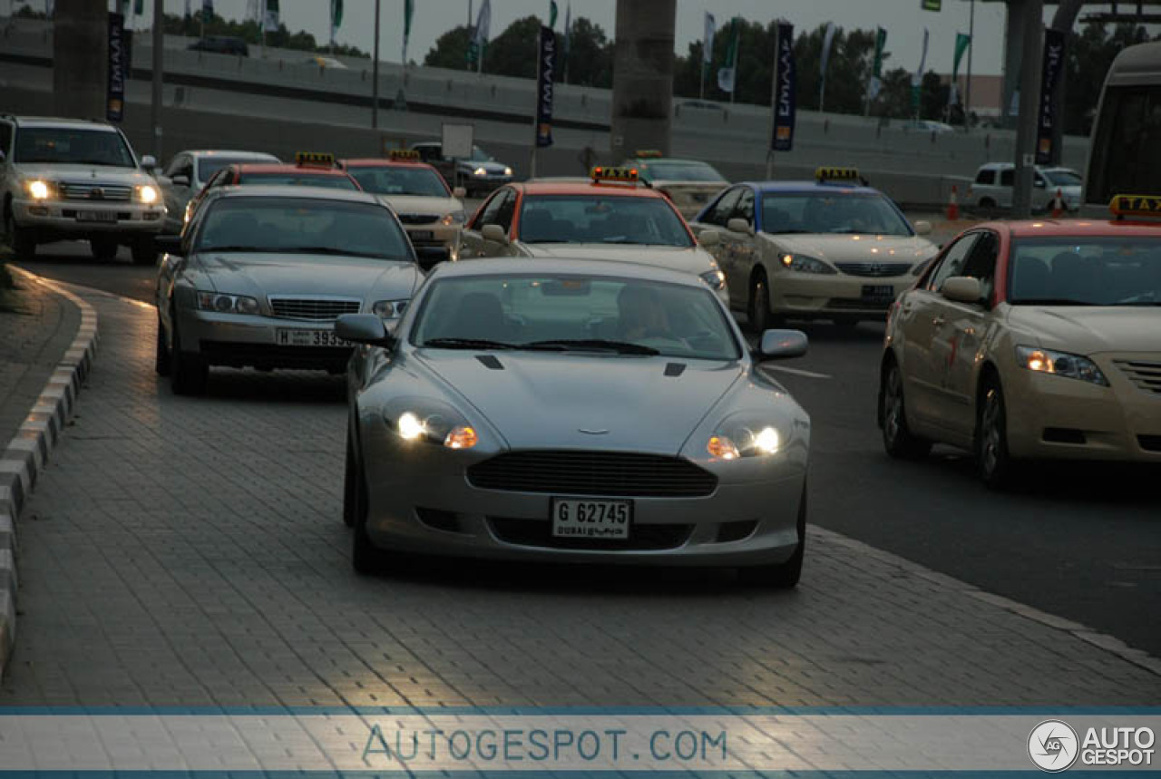 Aston Martin DB9