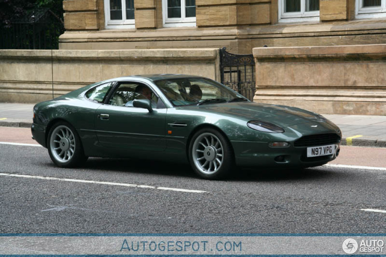 Aston Martin DB7