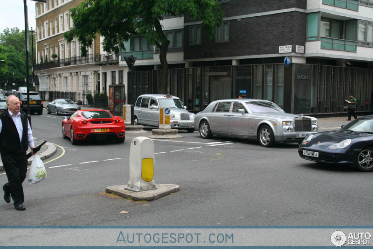 Rolls-Royce Phantom EWB