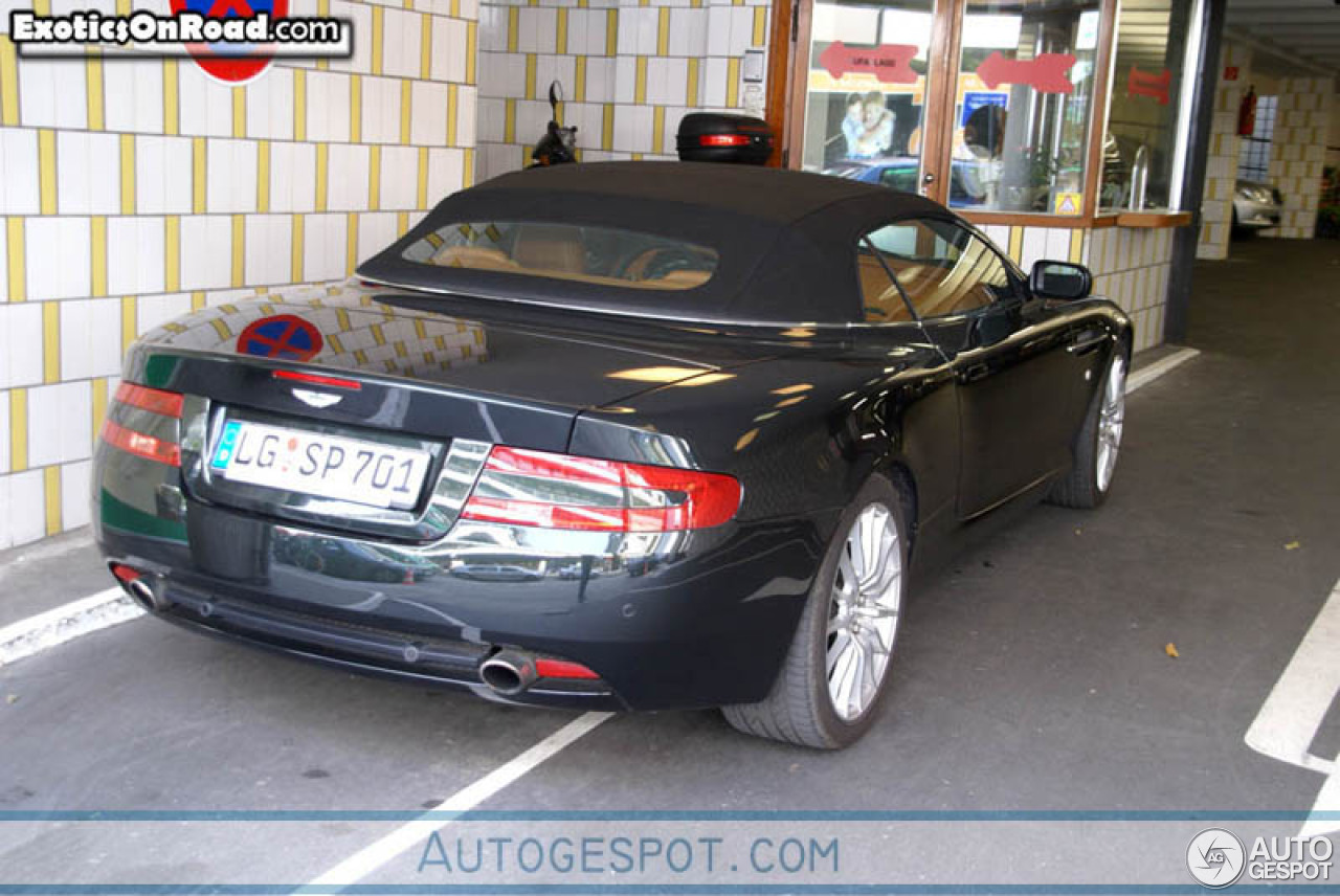 Aston Martin DB9 Volante