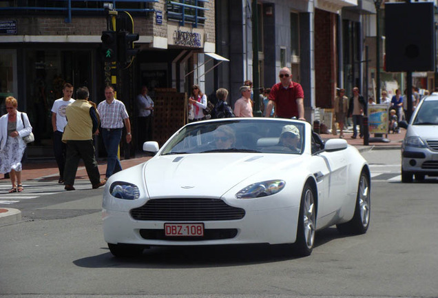 Aston Martin V8 Vantage Roadster